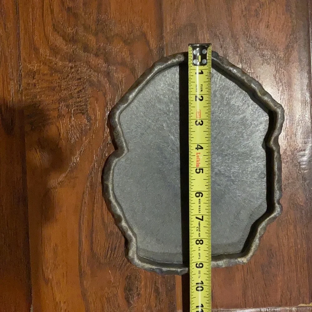 Reptile water dish